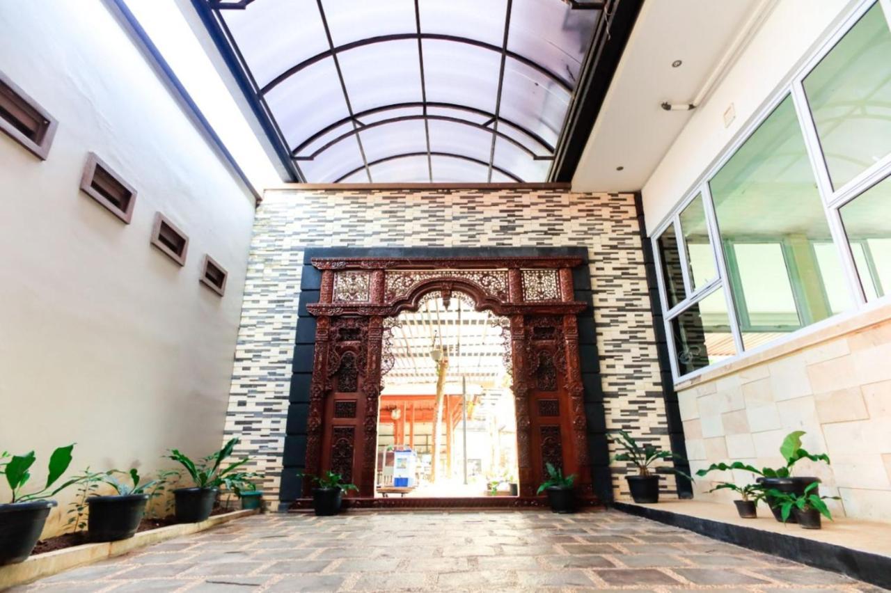 Alinson Boutique Residence Batam Exterior photo