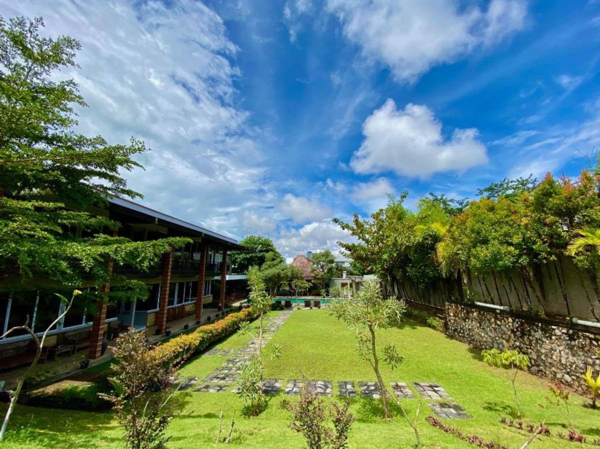 Alinson Boutique Residence Batam Exterior photo