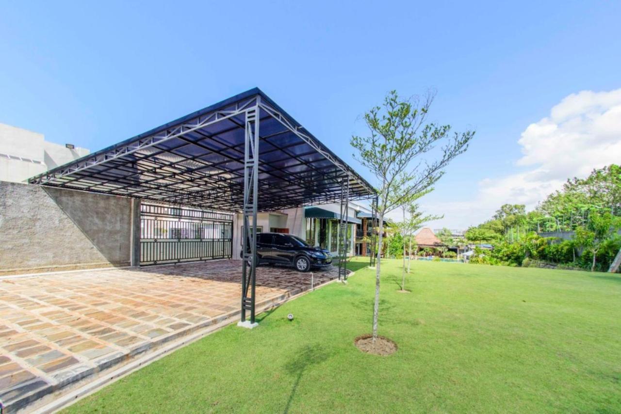 Alinson Boutique Residence Batam Exterior photo